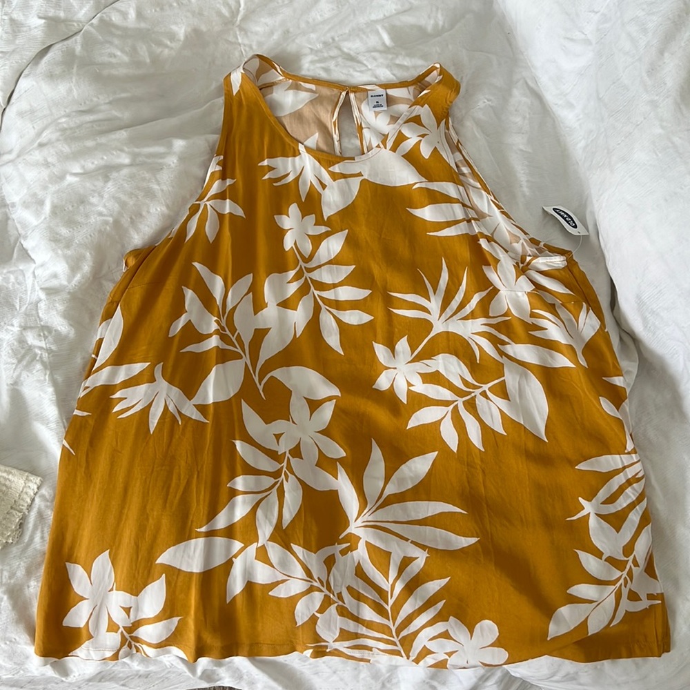 Old Navy Floral Mustard Top